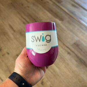 Swig Life 9oz Wine glass